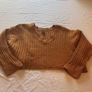 Urban Outfitters VNeck Sweater Crop Top Fit Size Medium Edgy Burnt Orange Ribbed